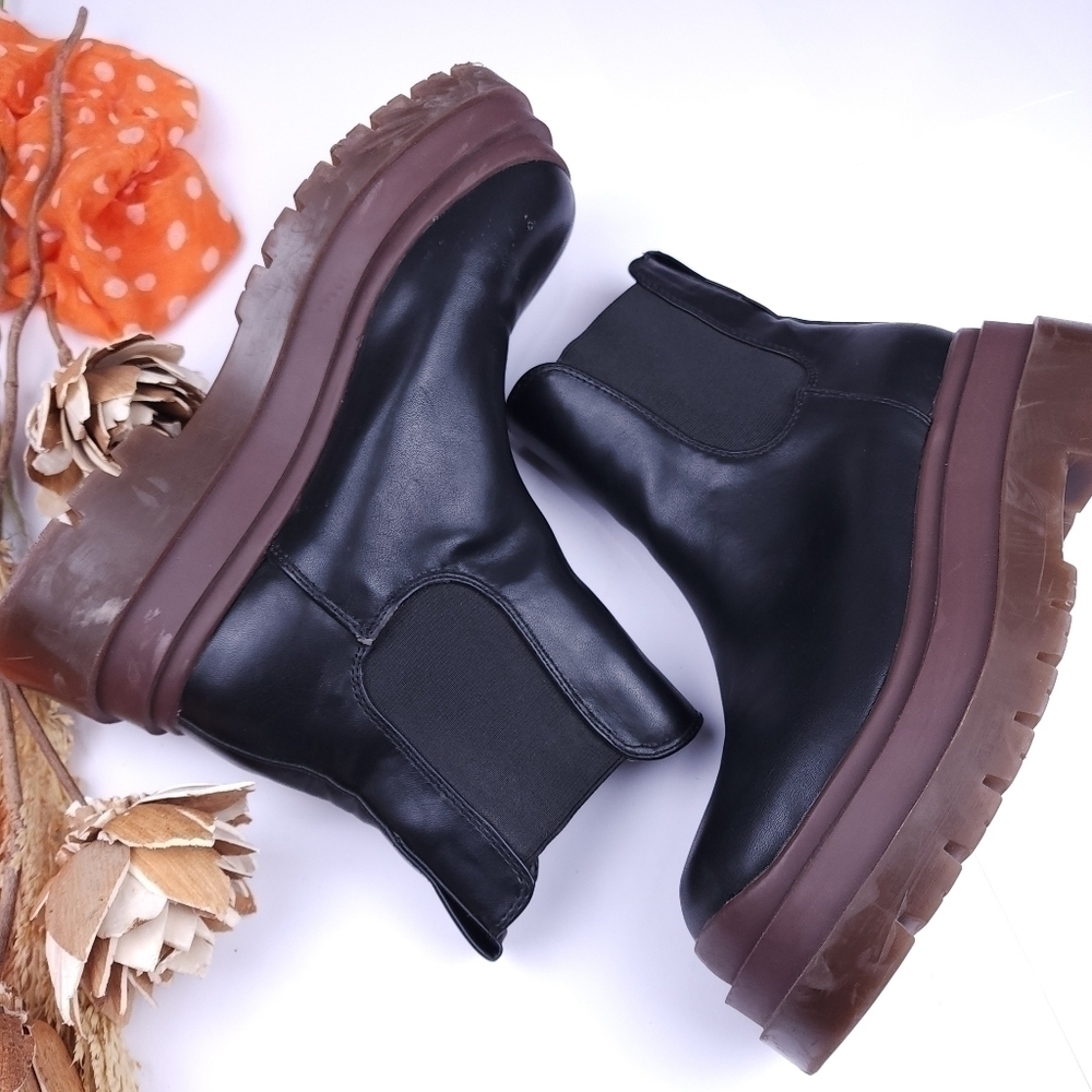 Urban Outfitters Black Women's Boots Sz 8m - Picture 11 of 12